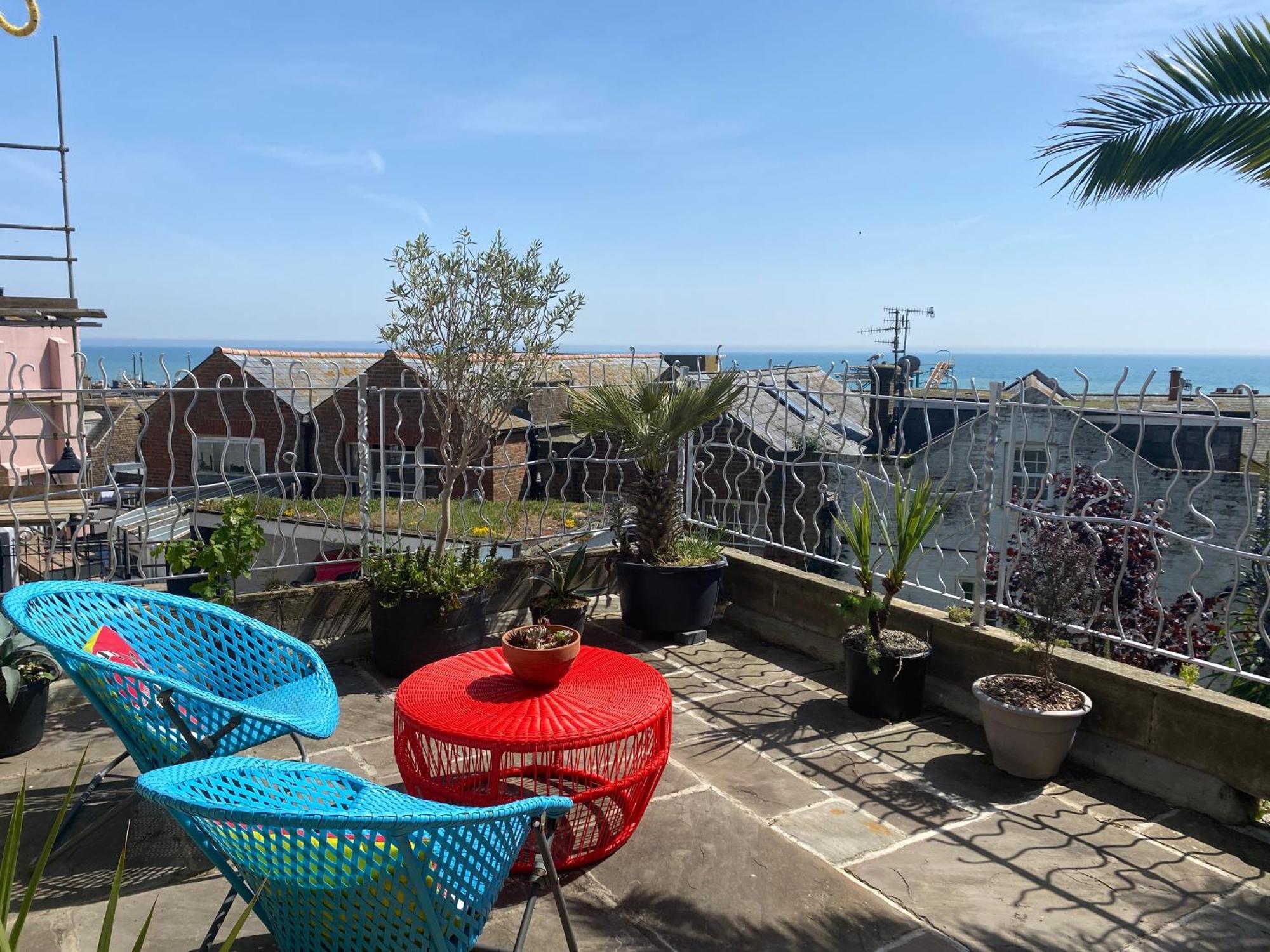 The Retro Retreat With Free Parking Apartment เฮสติงส์ ภายนอก รูปภาพ